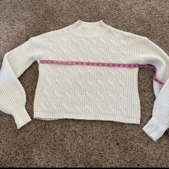 J. Crew Cream Cotton-blend cable mockneck sweater
Size Small - Picture 10 of 12